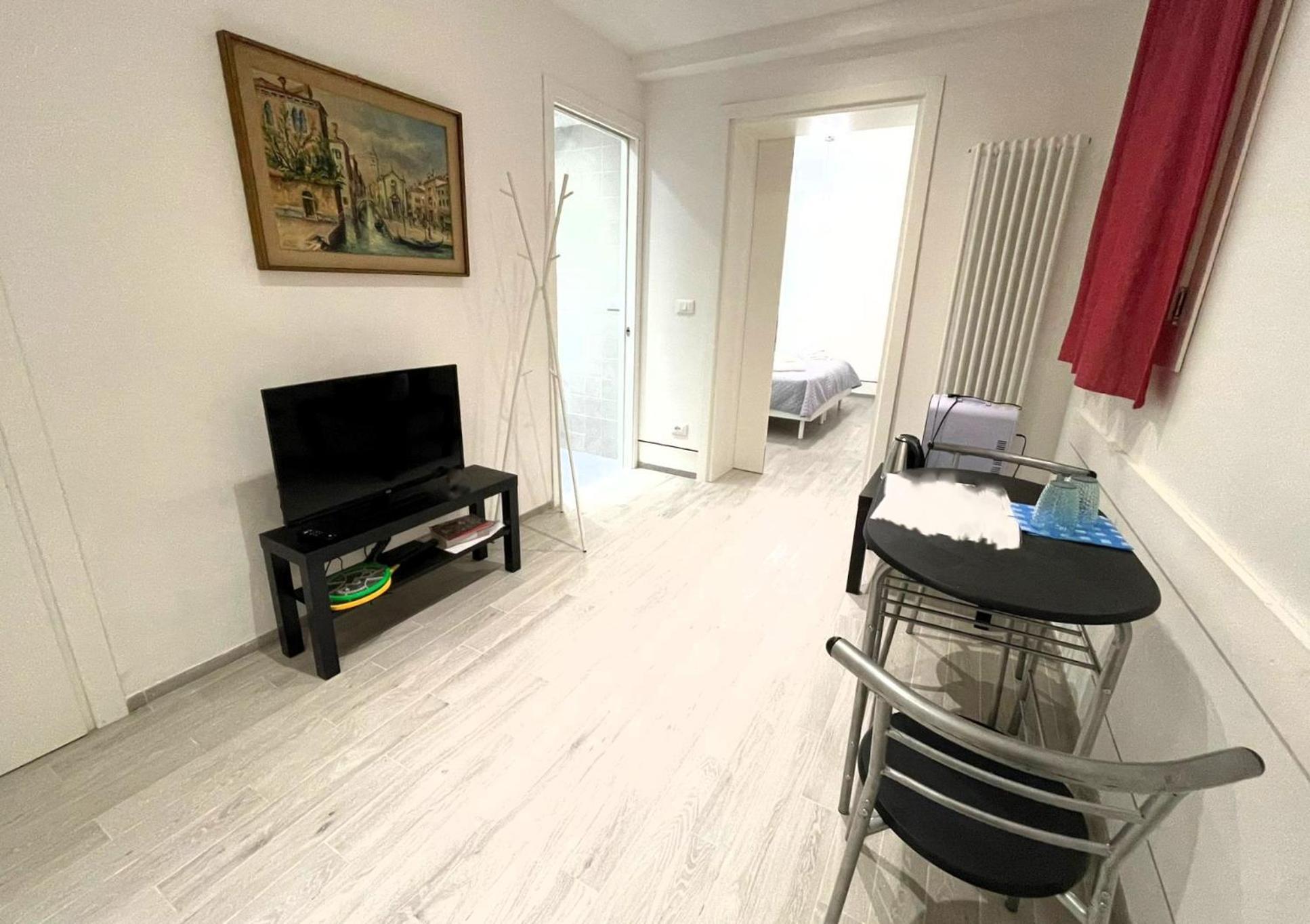 Canaletto Apartamento *
